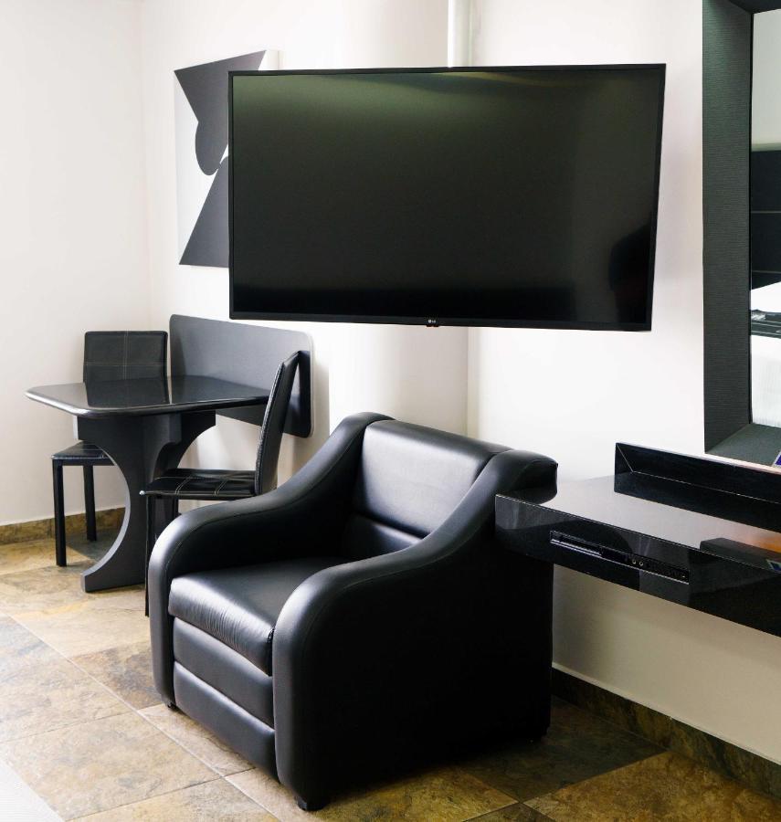 Hotel Ibiza Plaza Мехико Экстерьер фото